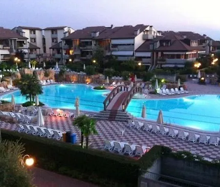 Claudia House Sirmione * Дезенцано-дель-Гарда