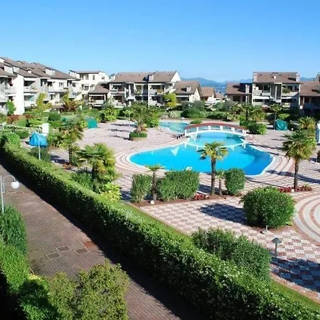 Claudia House Sirmione Апартаменты *